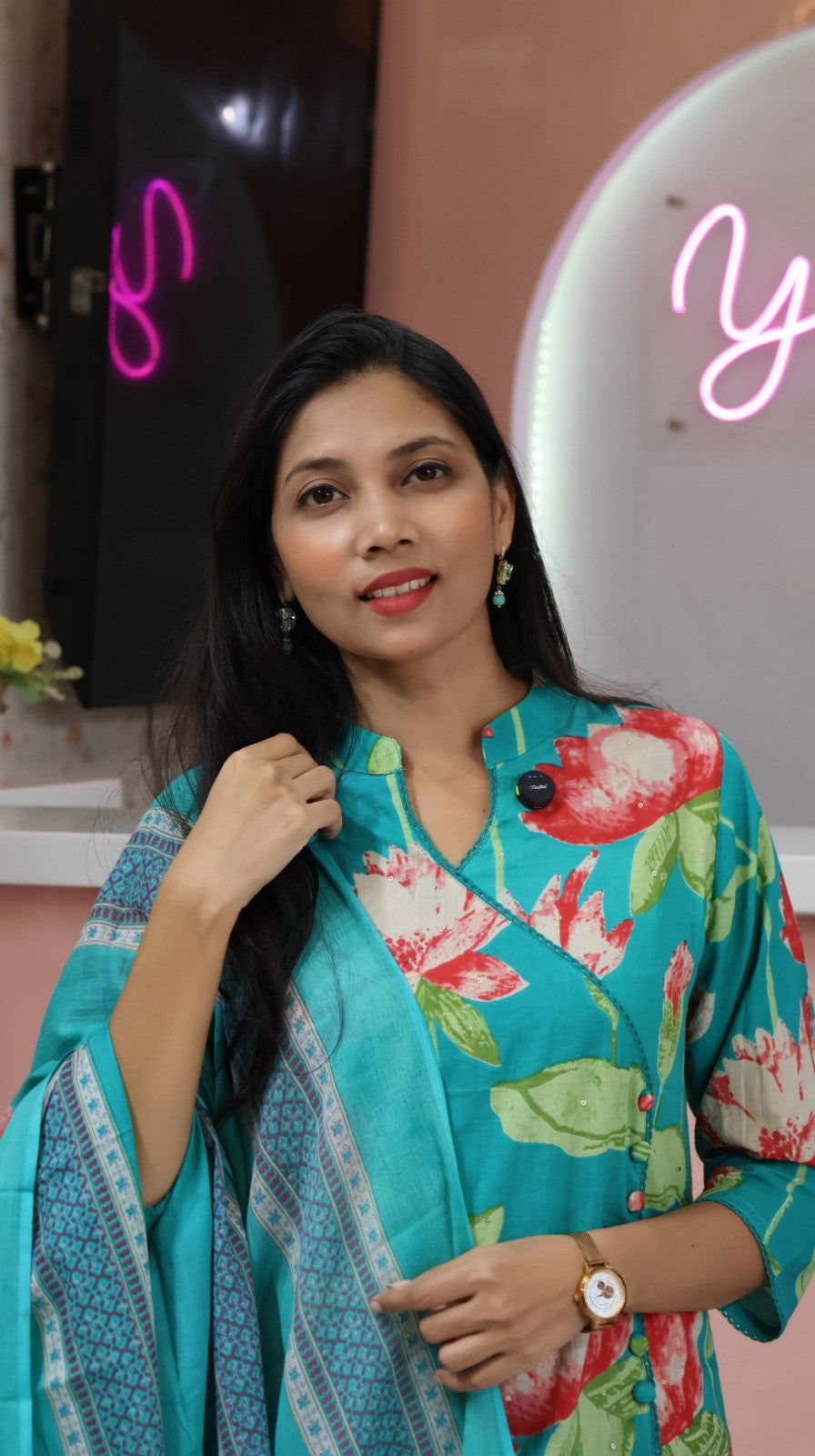 மேல் கீழ் துப்பட்டாவுடன் கூடிய அக்வா கிரீன் பிரீமியம் தூய காட்டன் சல்வார் செட்