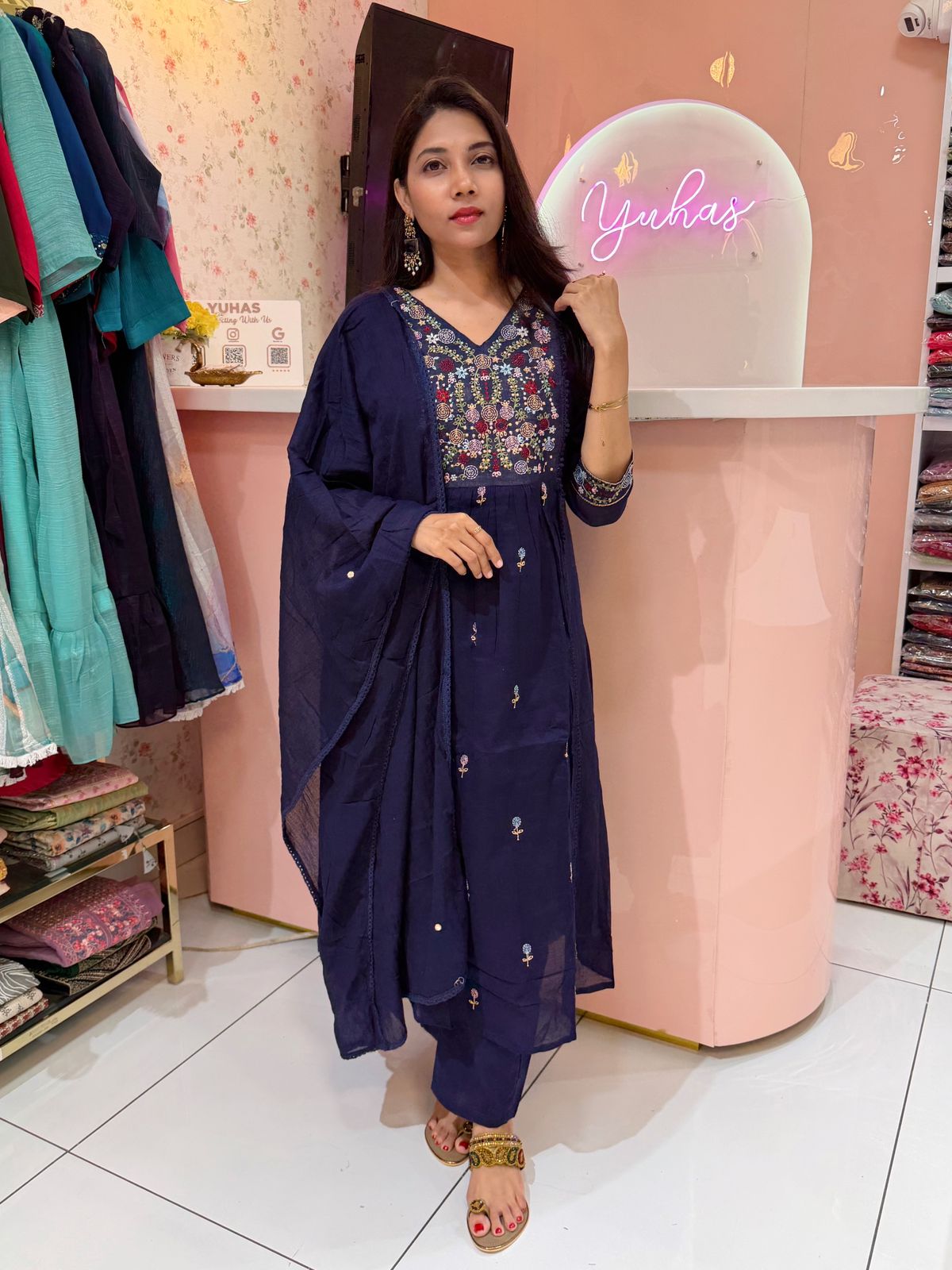 Pure Royal blue Mulchanderi salwar
