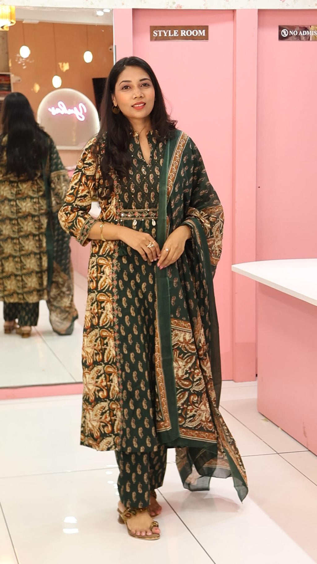 Pure Cotton Bottel Green Salwar Suit - YVS153