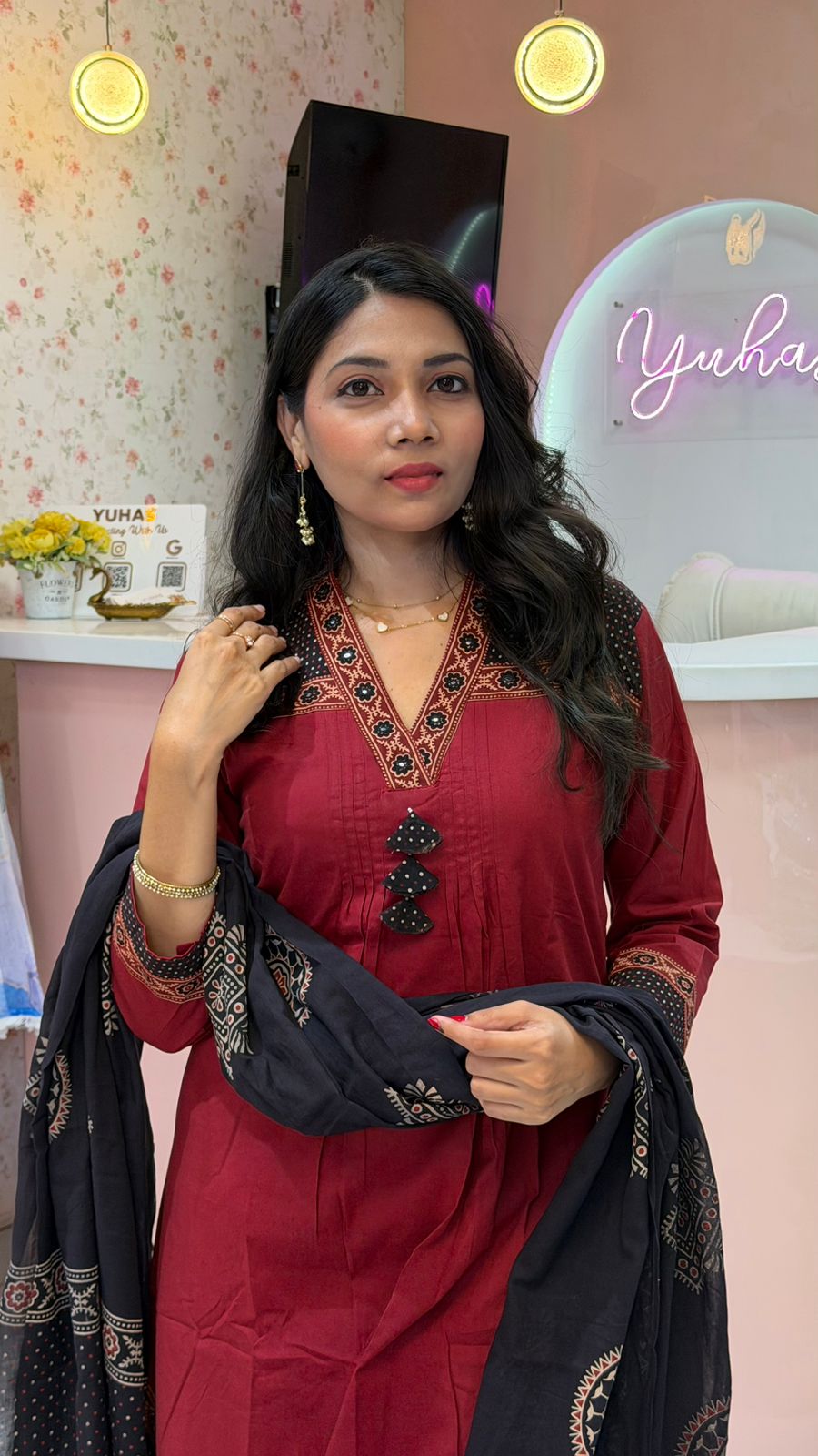 Maroon with black pure dabu cotton handblock prints with bottom and dhupatta