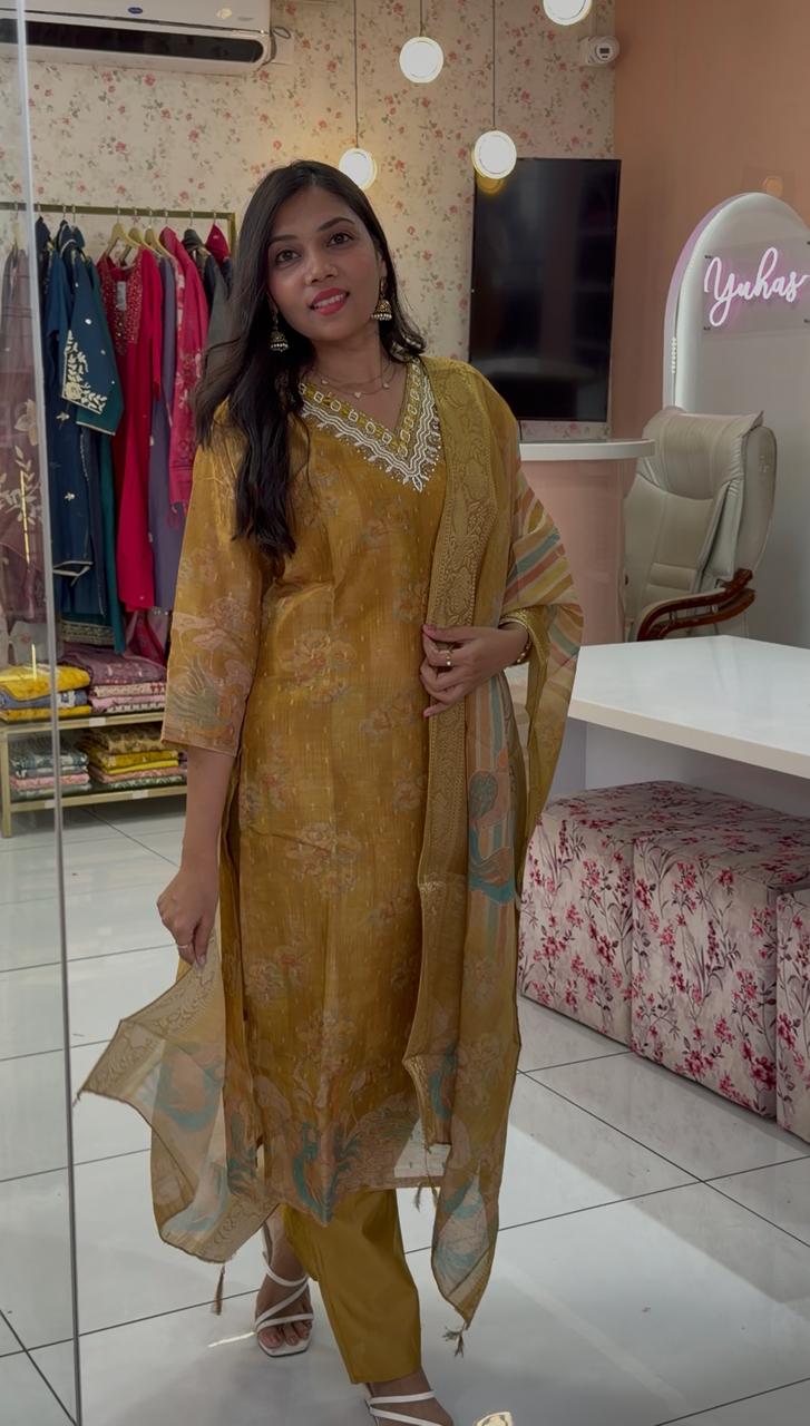 Premium Golden Banarasi silk salwar suit - YVS455