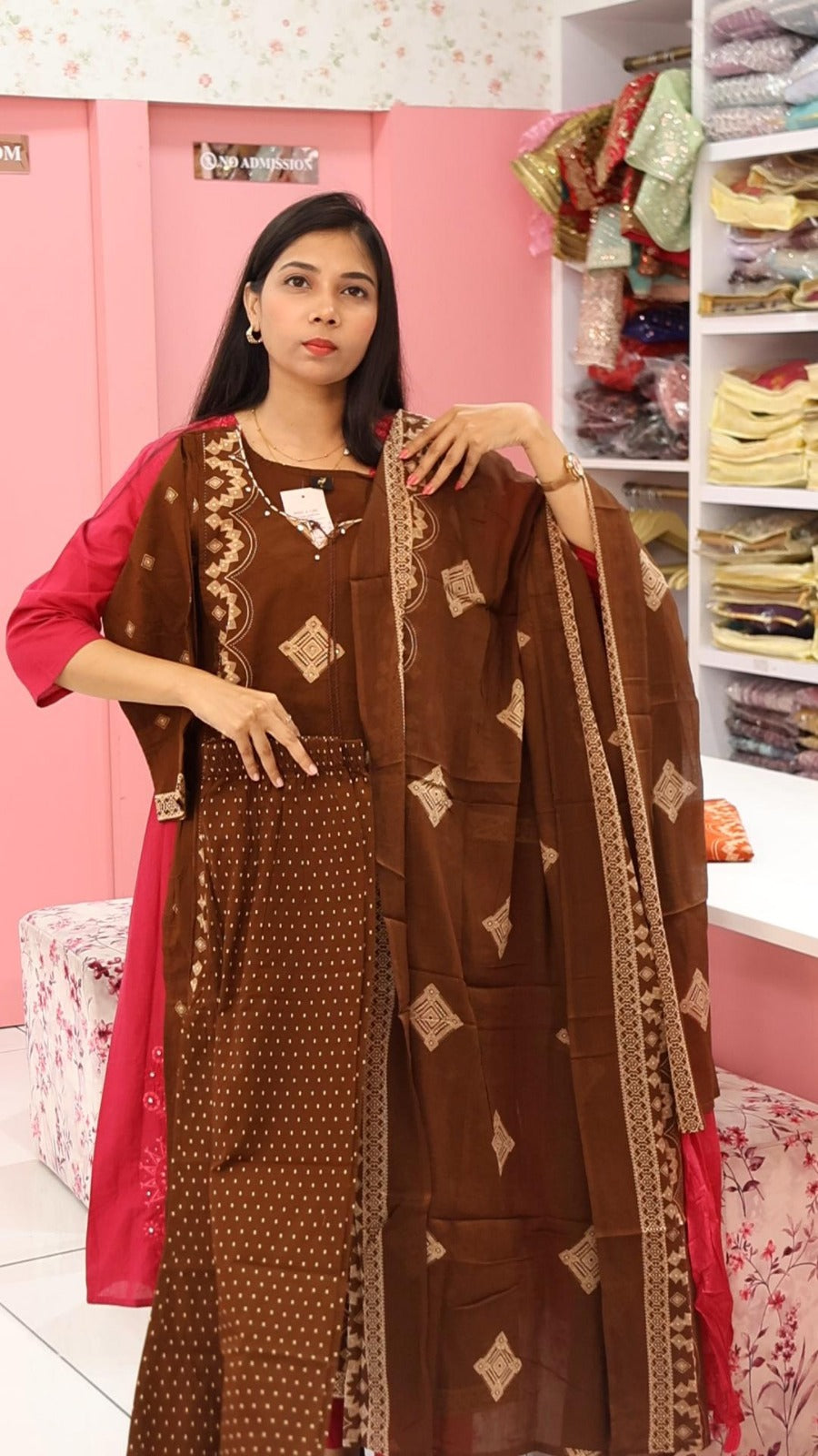 பழுப்பு நிற பருத்தி சல்வார்