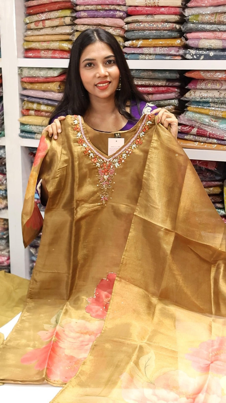 வேர்க்கடலை பழுப்பு நிற பளபளப்பான சல்வார்