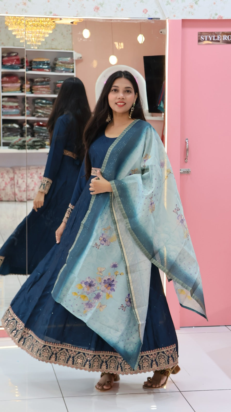 நீல பச்சை வரிசை அனார்க்லை